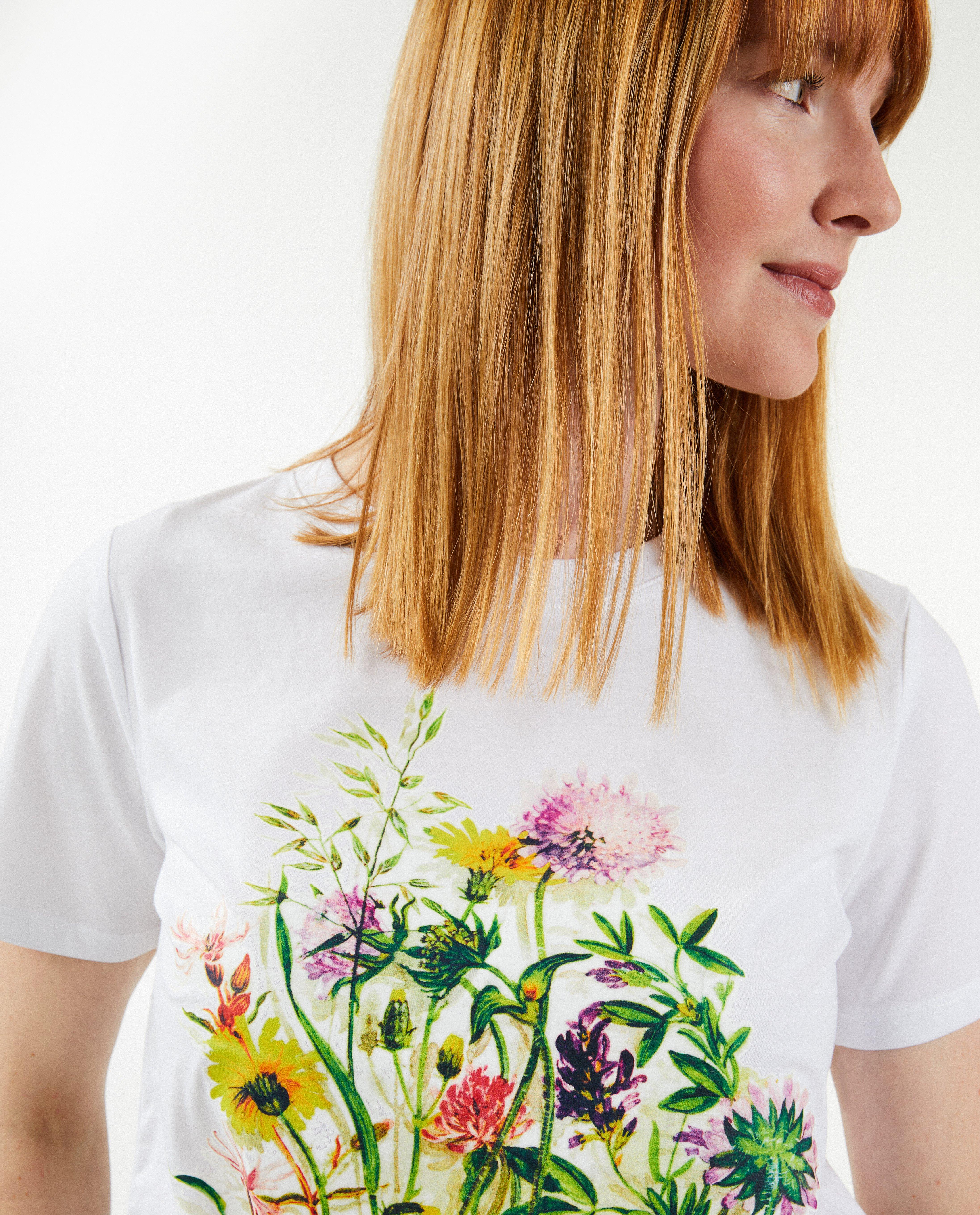 OVS Vit T-shirt med blommigt tryck vit