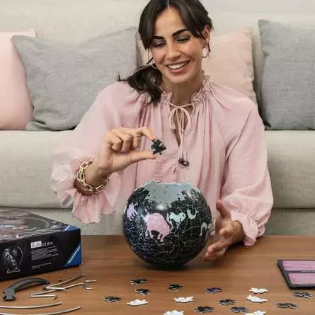 Ravensburger Starglobe Glow-in-the-Dark