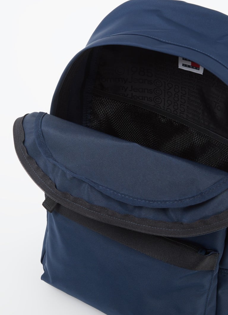 Batoh Tommy Hilfiger Daily Dome s přihrádkou na 12palcový notebook
