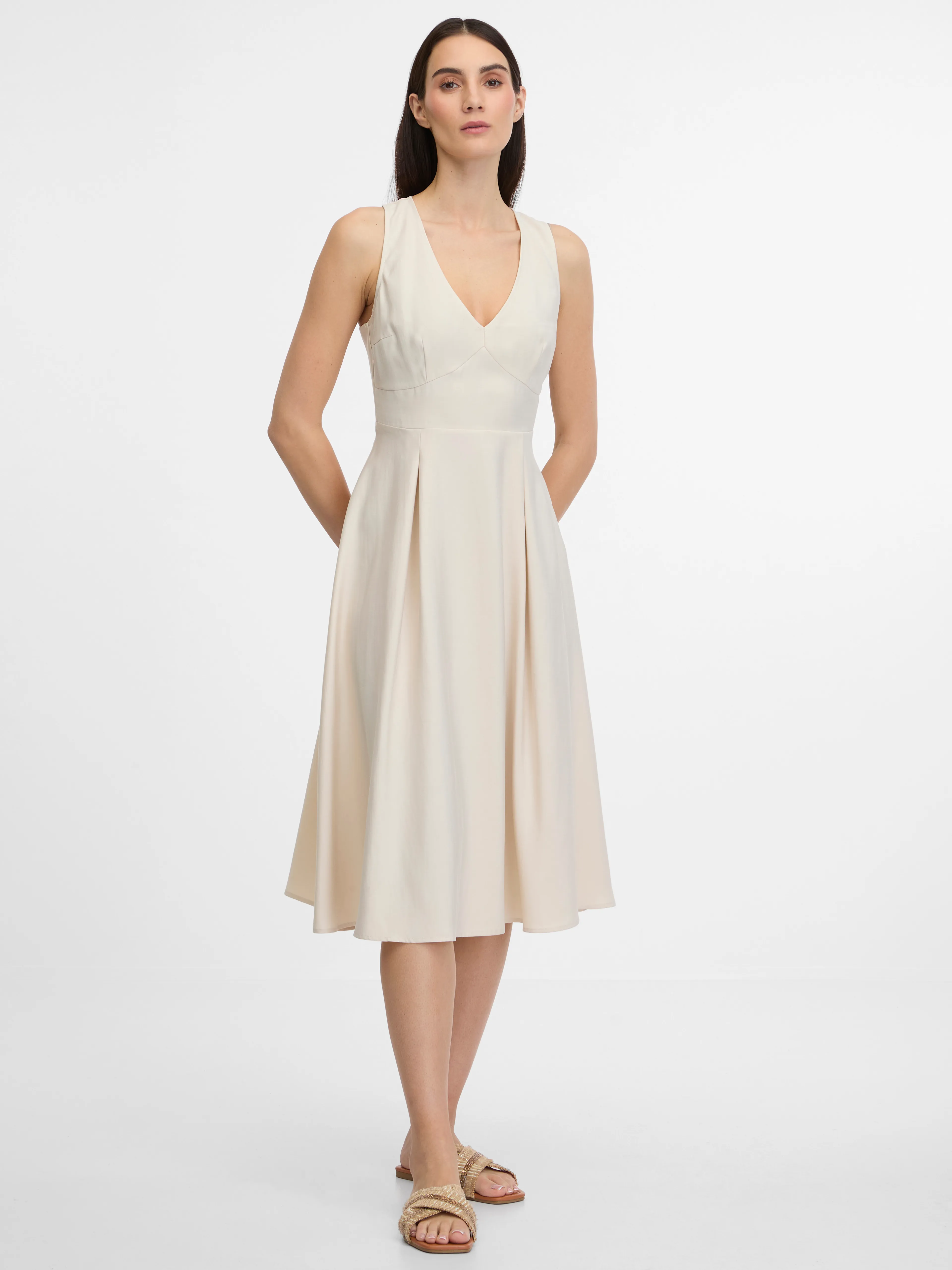 Cremefarbenes Damenkleid ORSAY