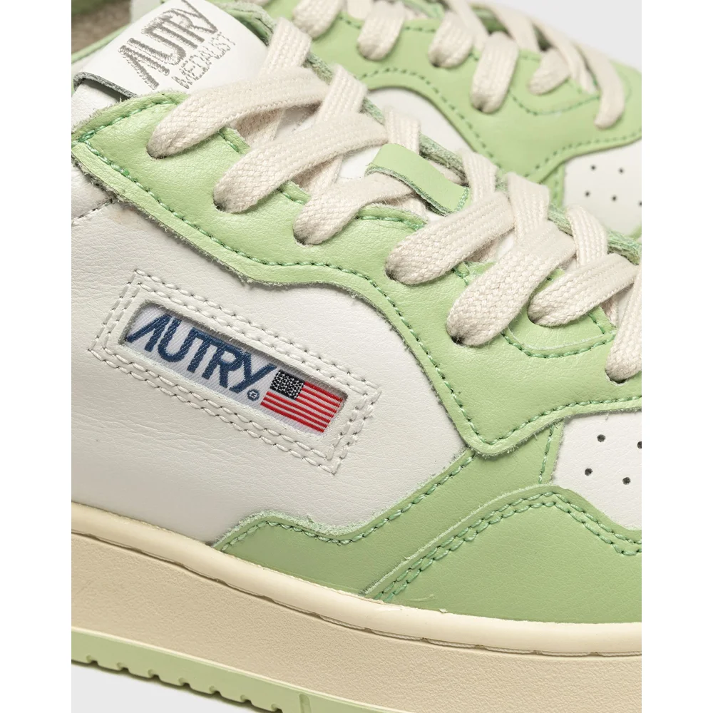 Autry Medalist Low AULWWB24 / grün