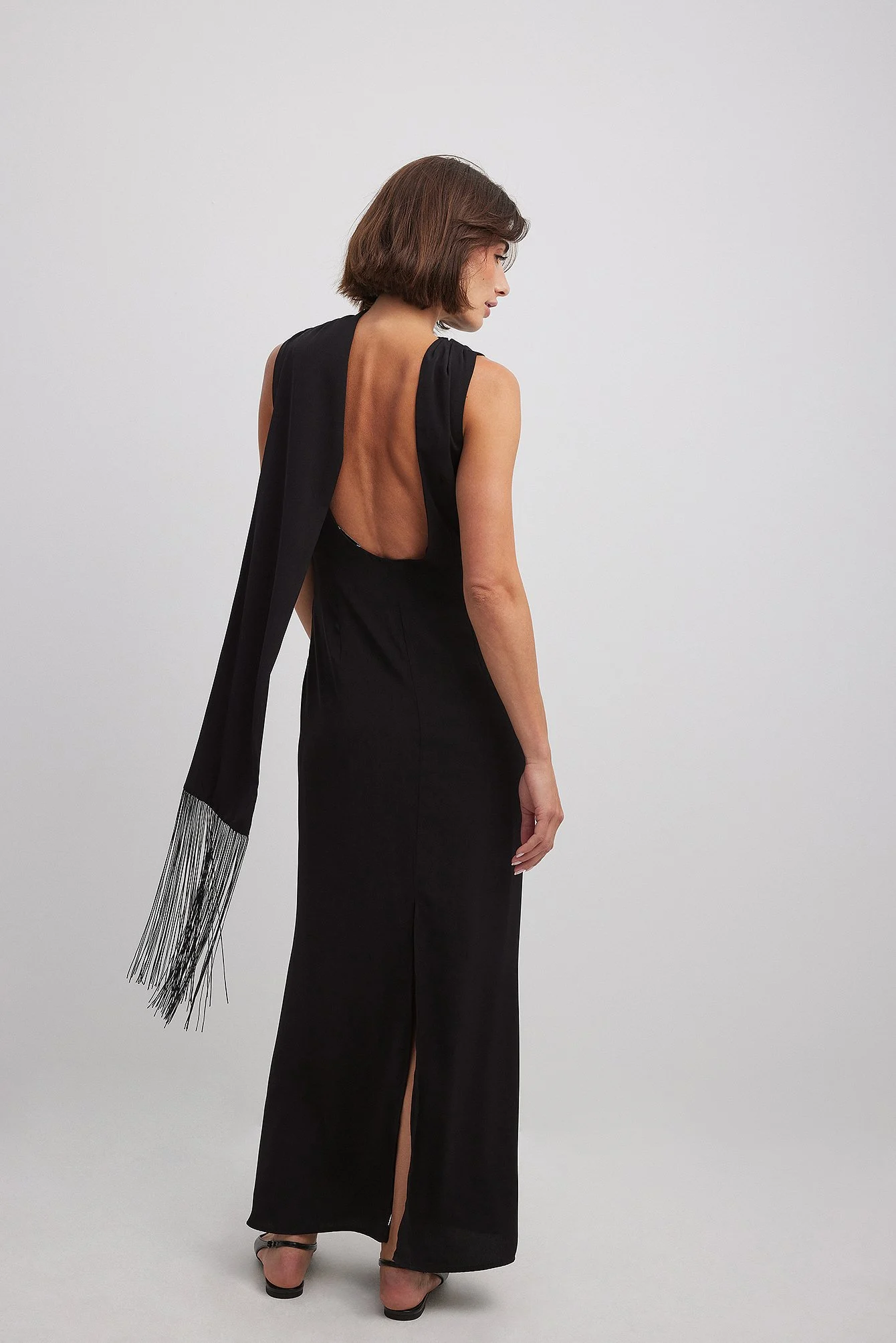 Maxikleid mit Schaldetail