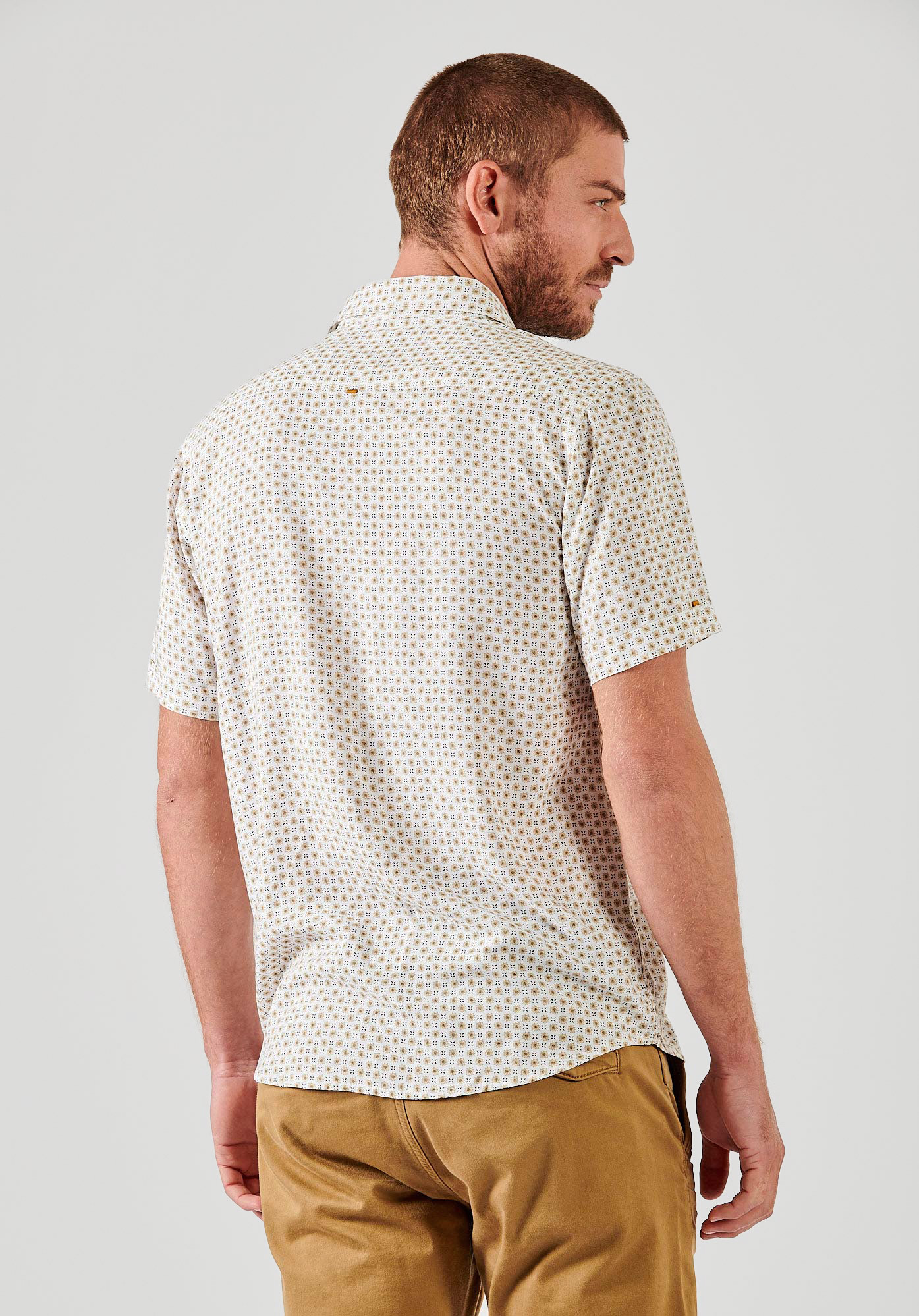RAVA   Chemise blanche imprimée homme