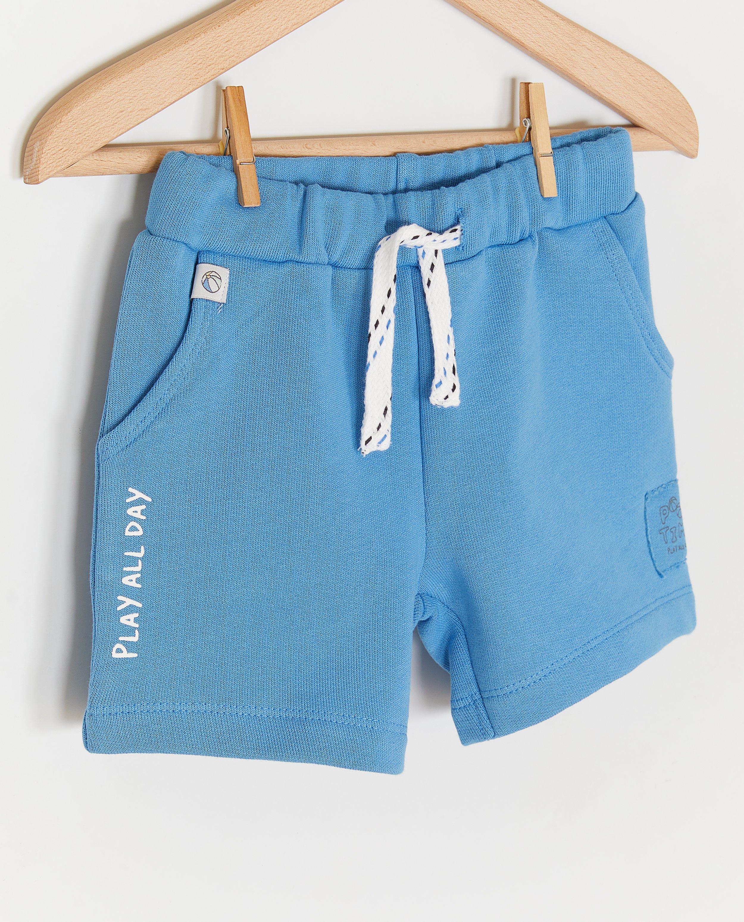 Feetje Shorts med blå text