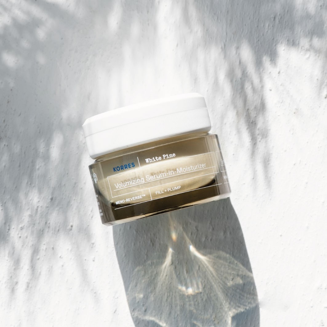 KORRES Sérum-en-Crème Volumateur po menopauze