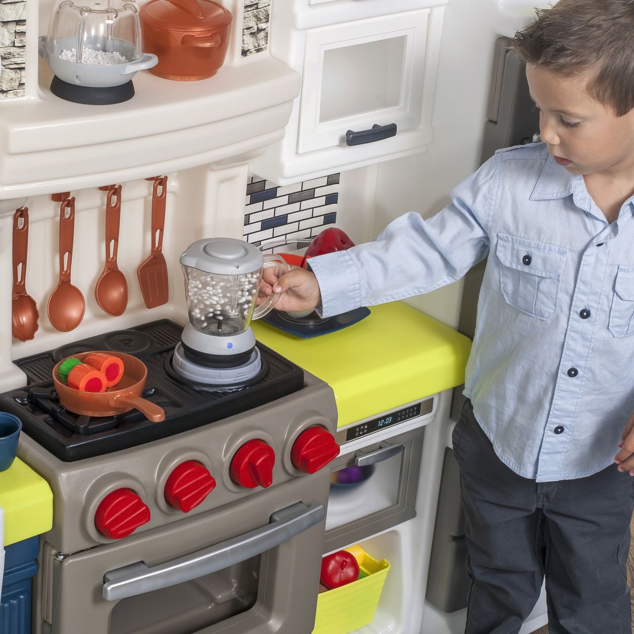 Step2 Elegant Edge Kitchen
