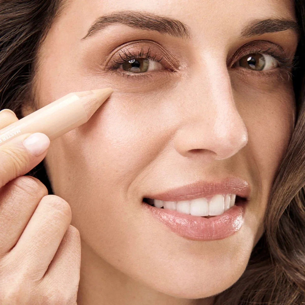 Creion facial Master - Corector