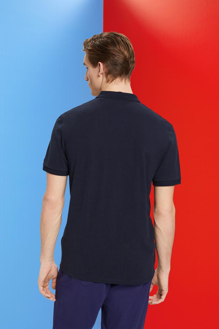 Slim-Fit-Poloshirt aus Baumwoll-Piqué