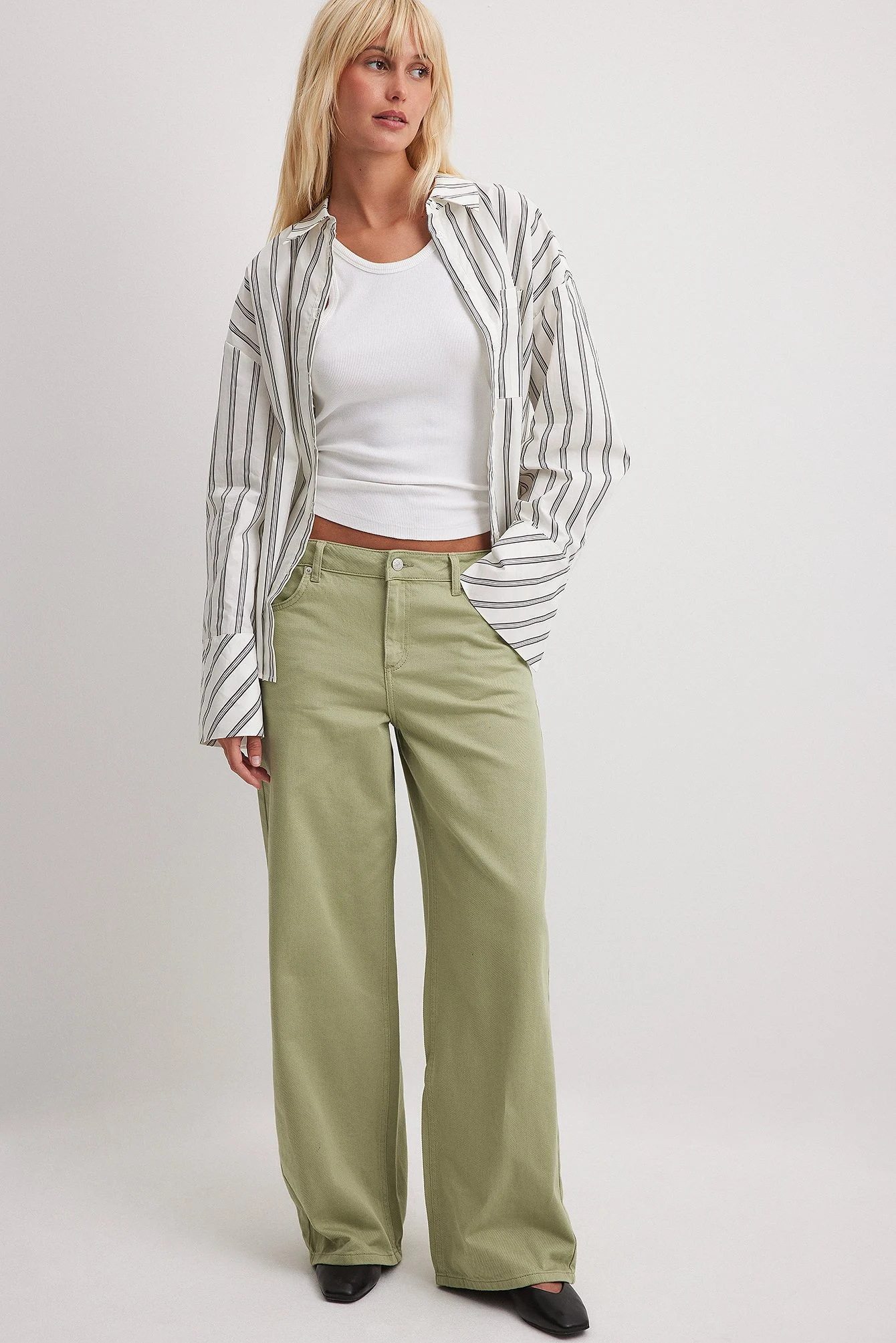 Oversize-Jeans mit tiefer Taille