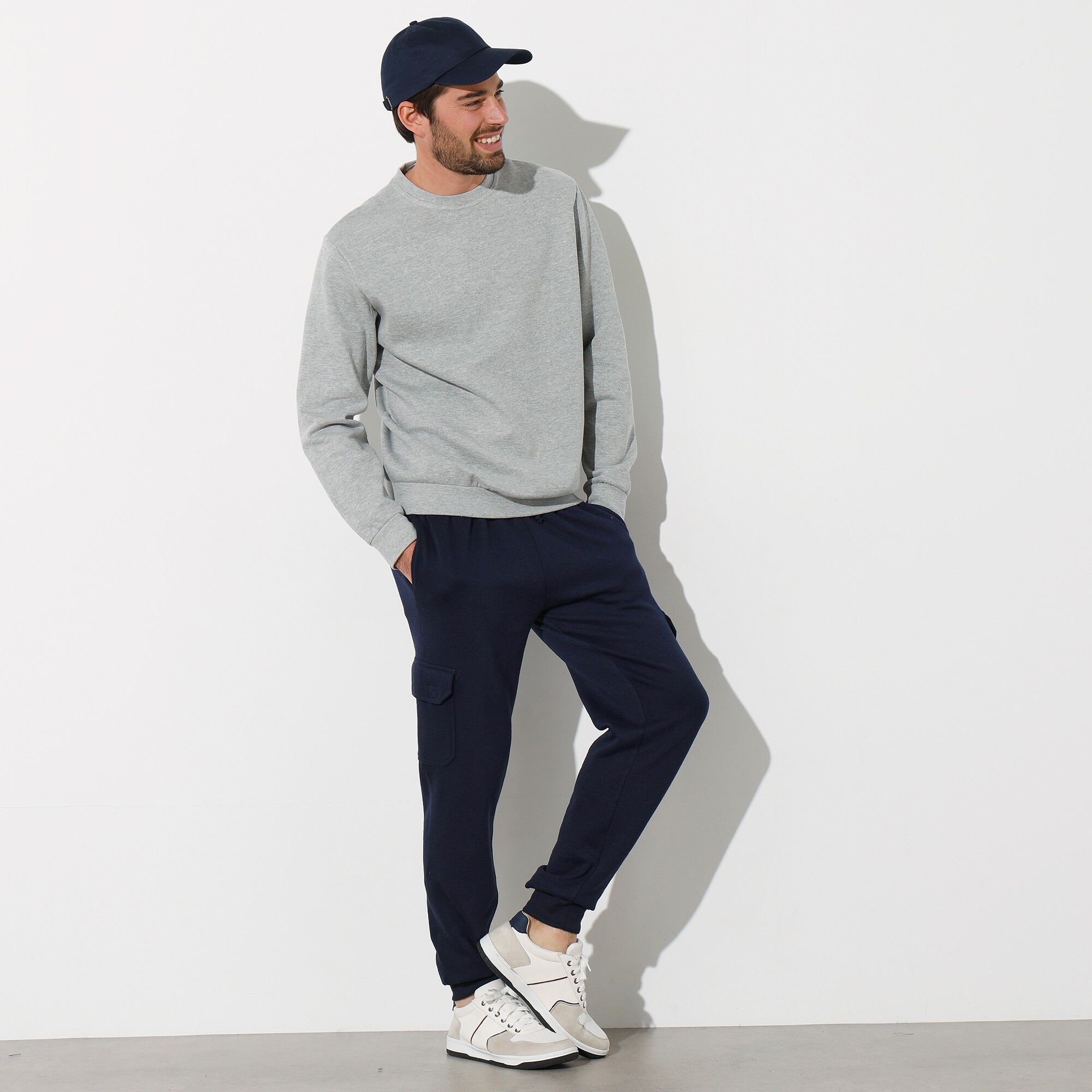Pantalon molleton cargo bas resserrés