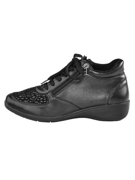 Schnürstiefelette