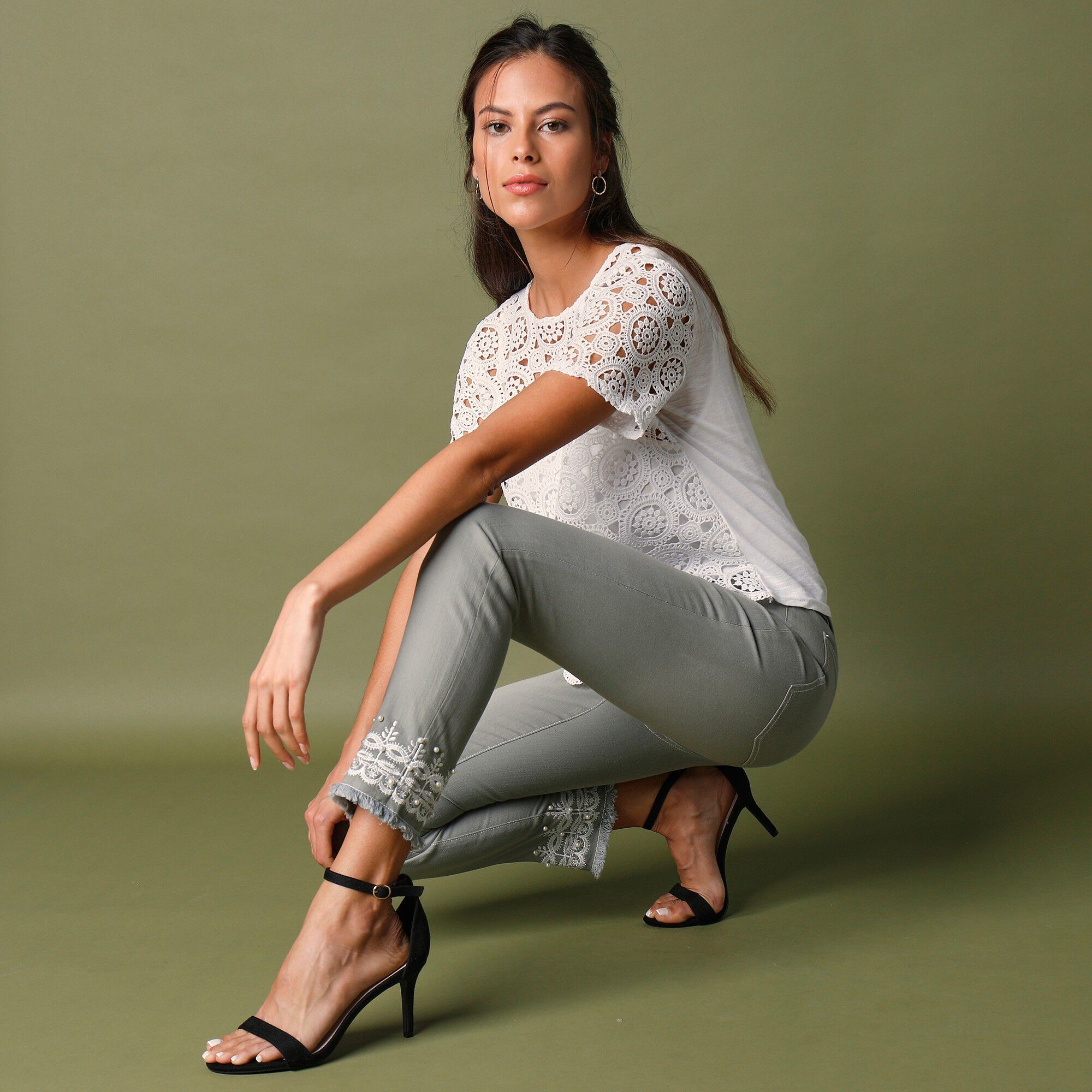 Jean 7/8ème brodé coton stretch