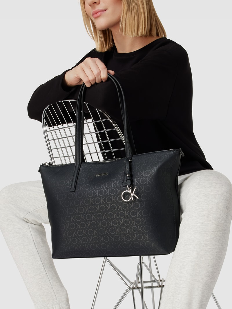 Shopper mit Allover-Logo in schwarz