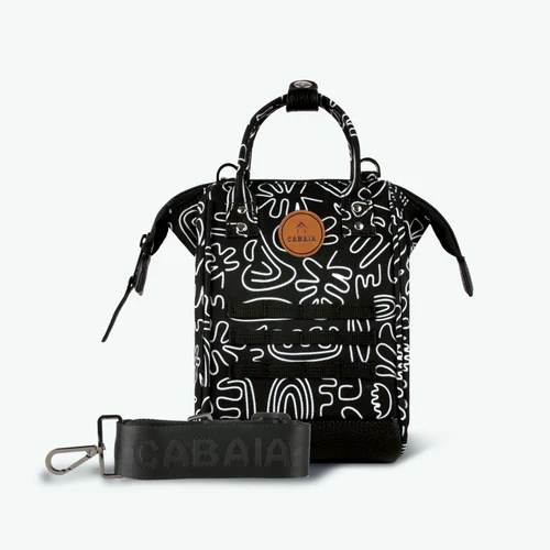 Nano Coursives black pouch