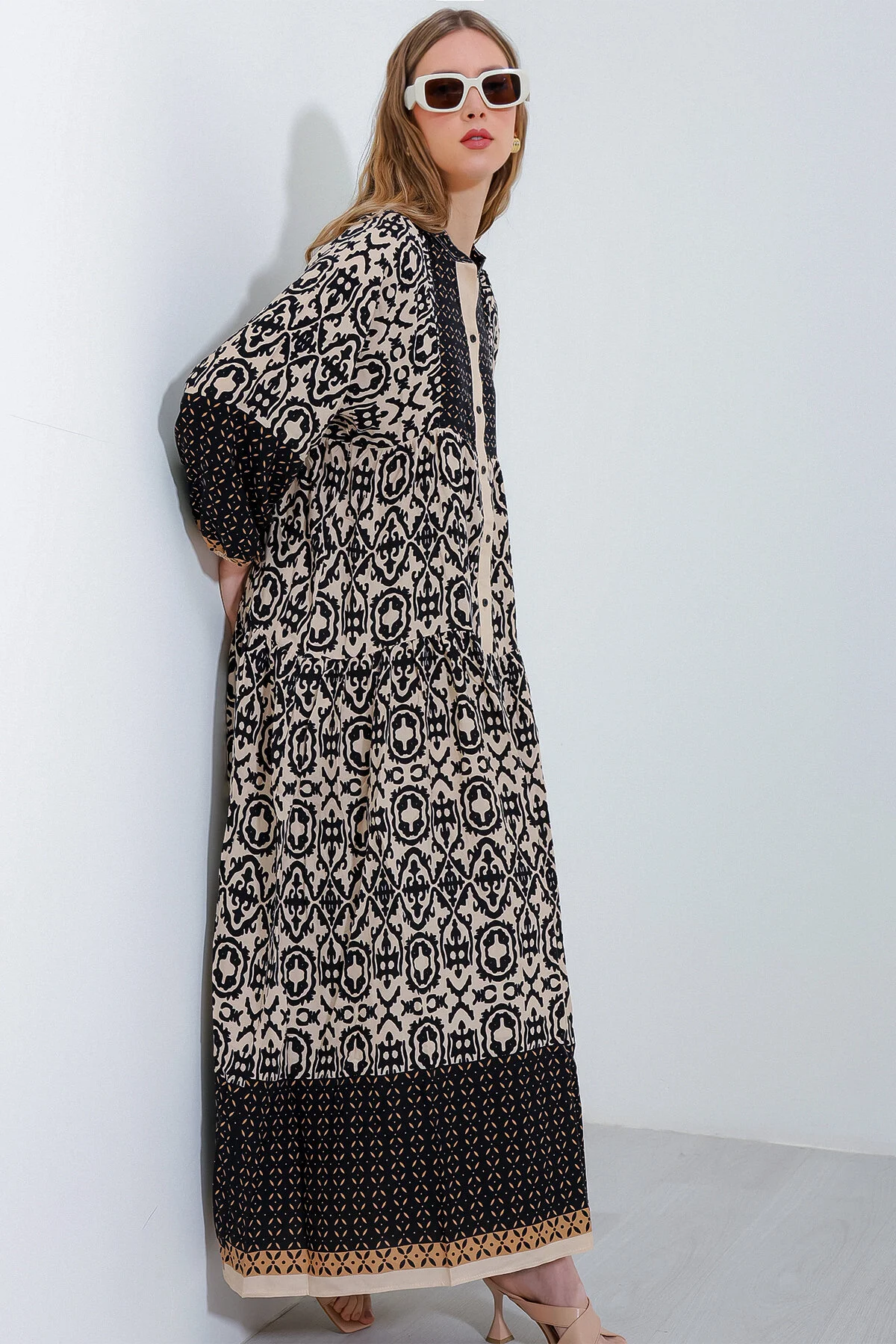 Bigdart  Schwarzes, cremefarbenes gemustertes Viskose-Hijab-Kleid für Damen 2423