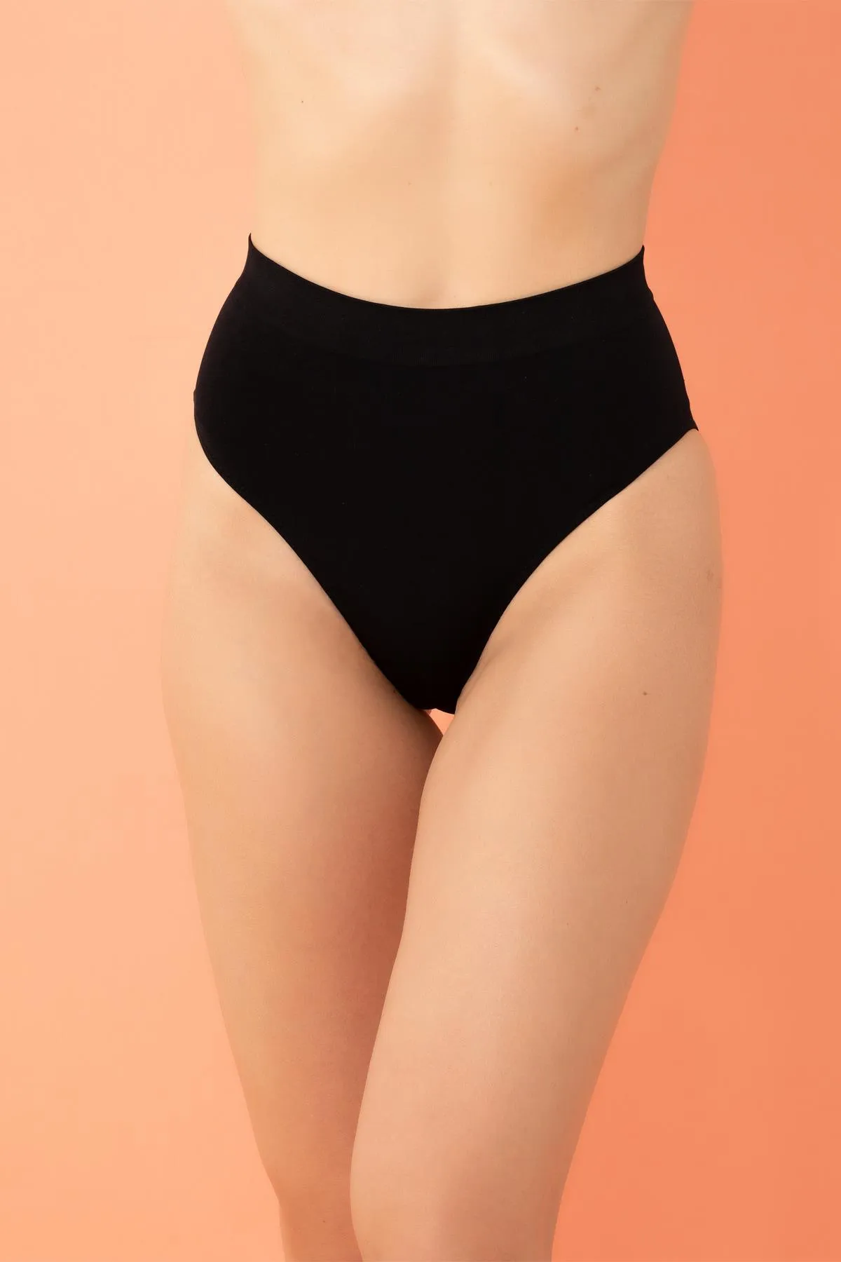 Doremi  Nahtloser Slip mit hoher Taille 9270