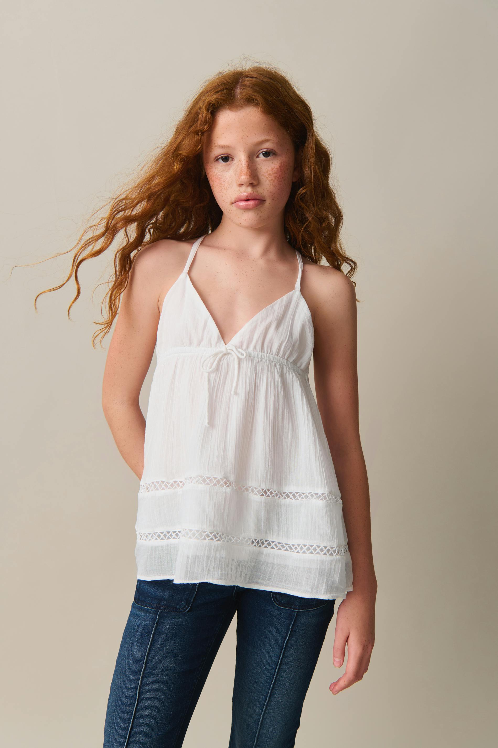 Y triangle singlet
