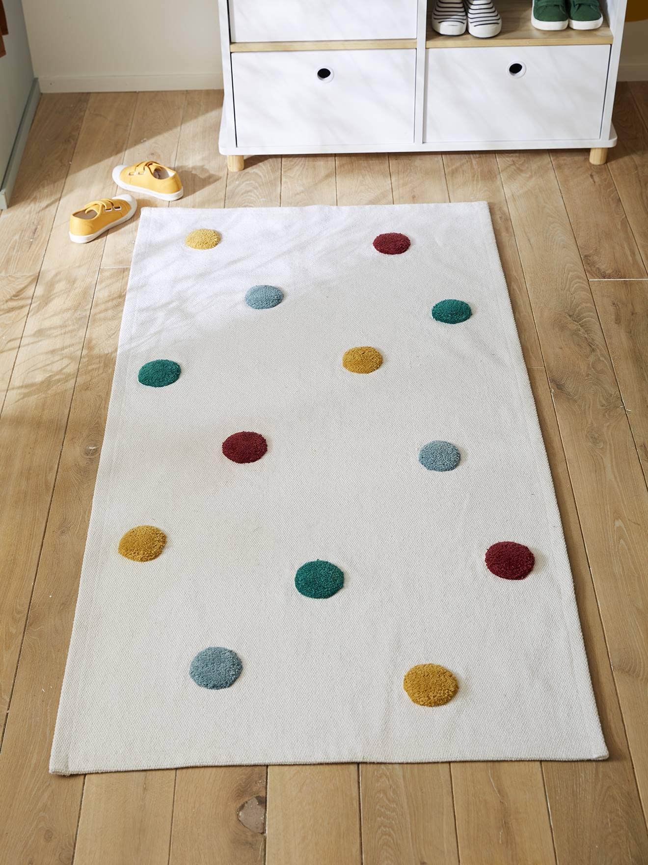 Tapis à pois en relief écru