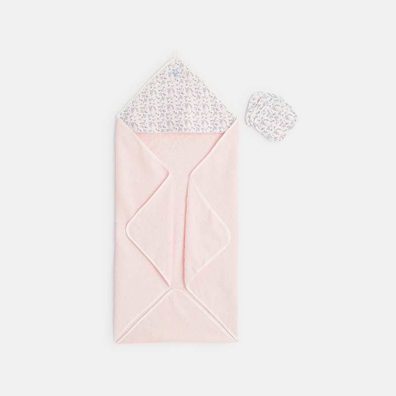 Ensemble cape de bain et carrés fleuris rose naissance