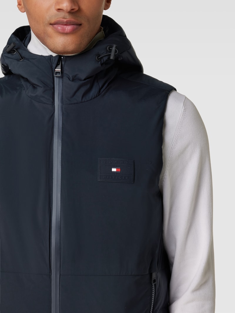 Weste mit Label-Patch in marineblau