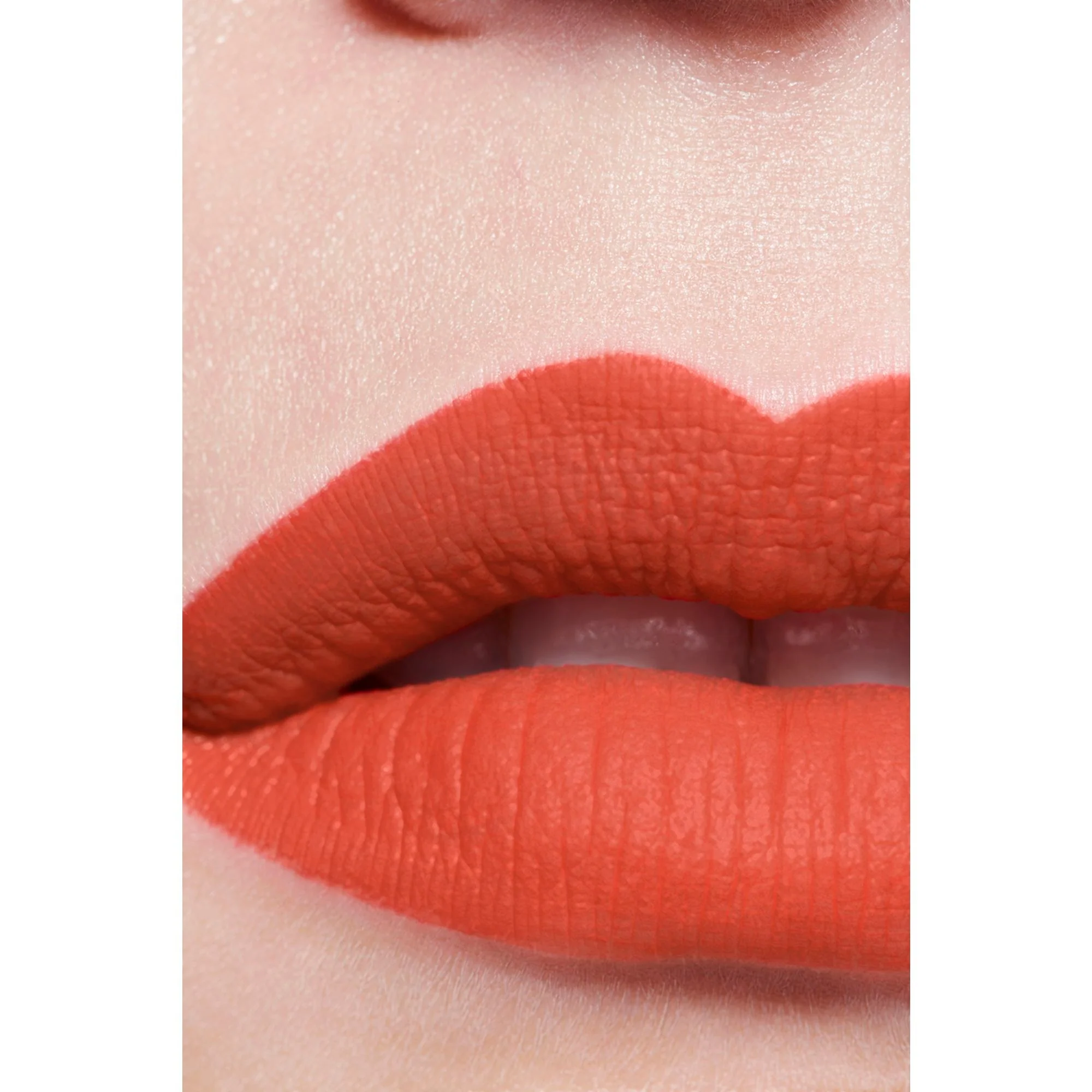 ROUGE ALLURE LIQUID VELVET - EL LABIAL MATTE FLUIDO DE ULTRA LARGA DURACIÓN E INTENSO