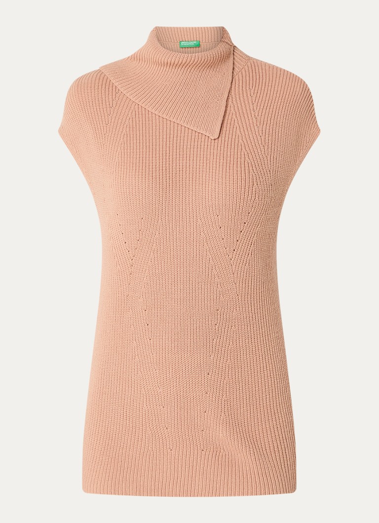 Gruby kardigan marki Benetton z mieszanki wełny i ażurowymi detalami.
