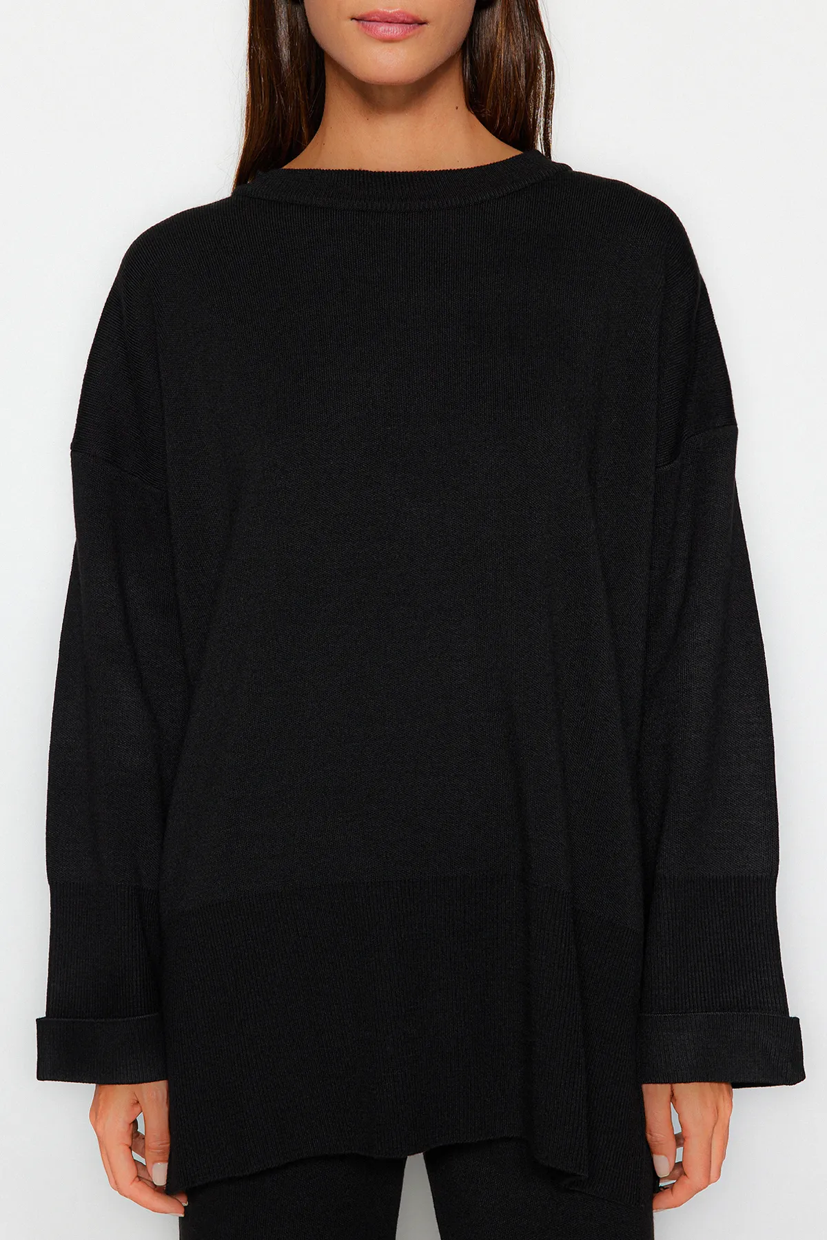 Trendyol Modest  Schwarzes bequemes Strick-Unterteil-Oberteil-Set TCTAW24US00114