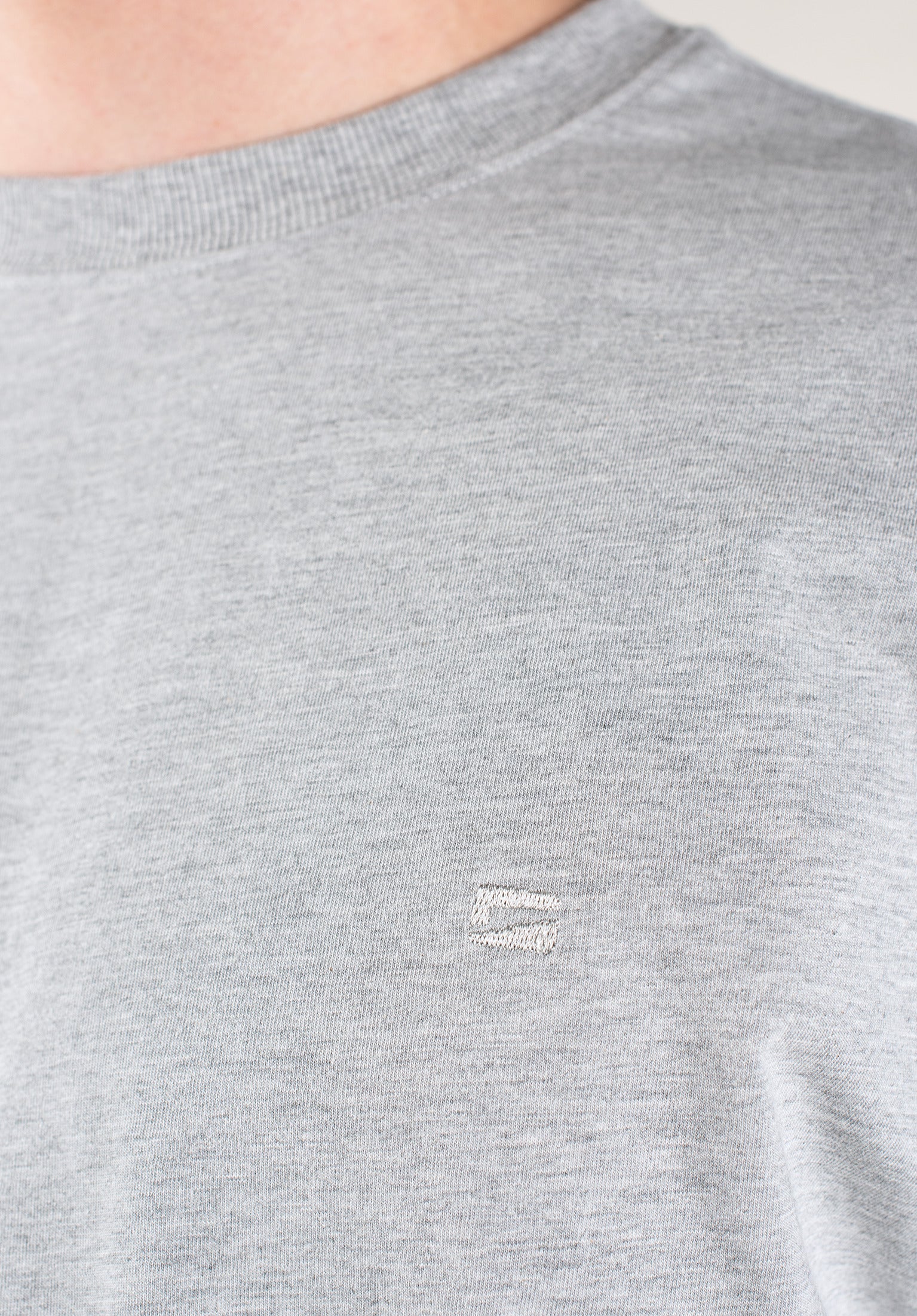 Easy Tee