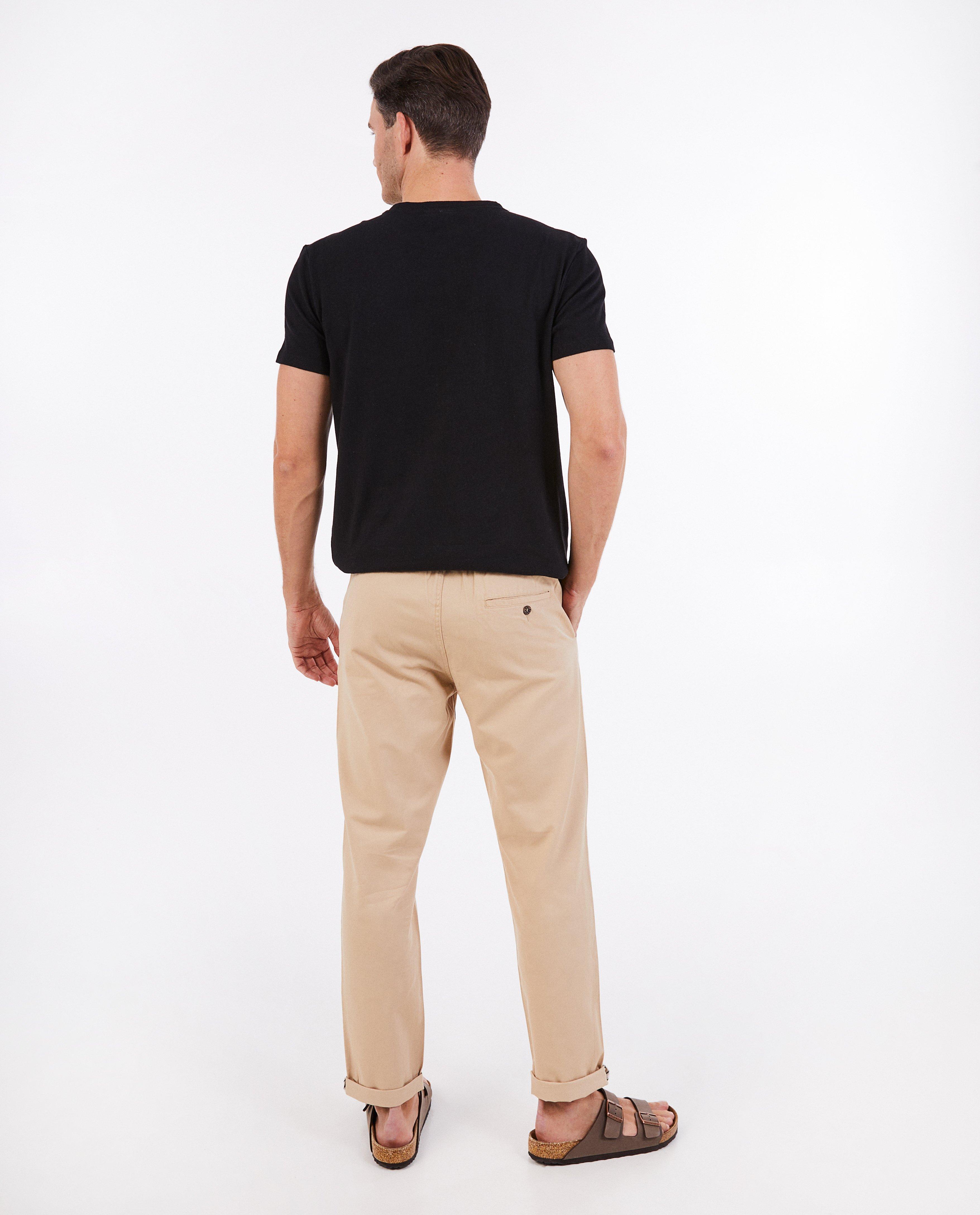 Pantaloni Nanja Massy maro deschis, croială chino bej