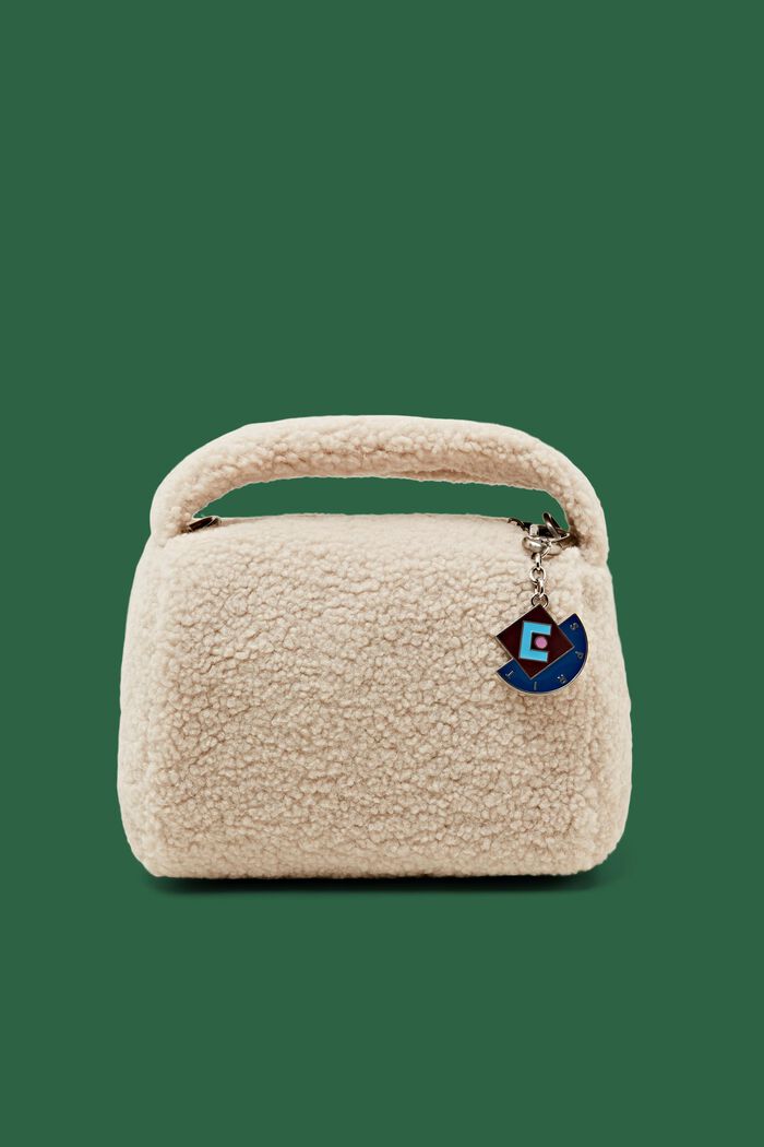 Kleine Tasche aus Plüsch