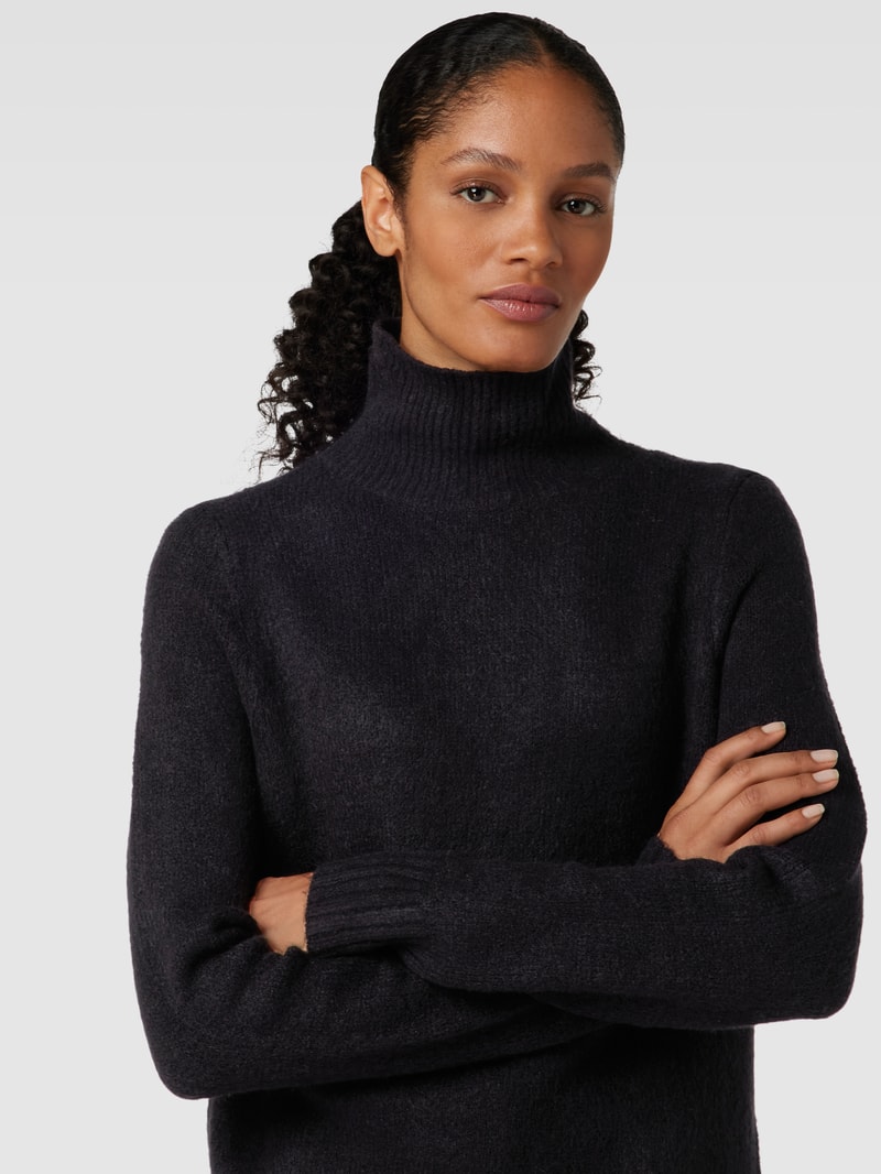 Strickpullover in unifarbenem Design mit Turtleneck in schwarz