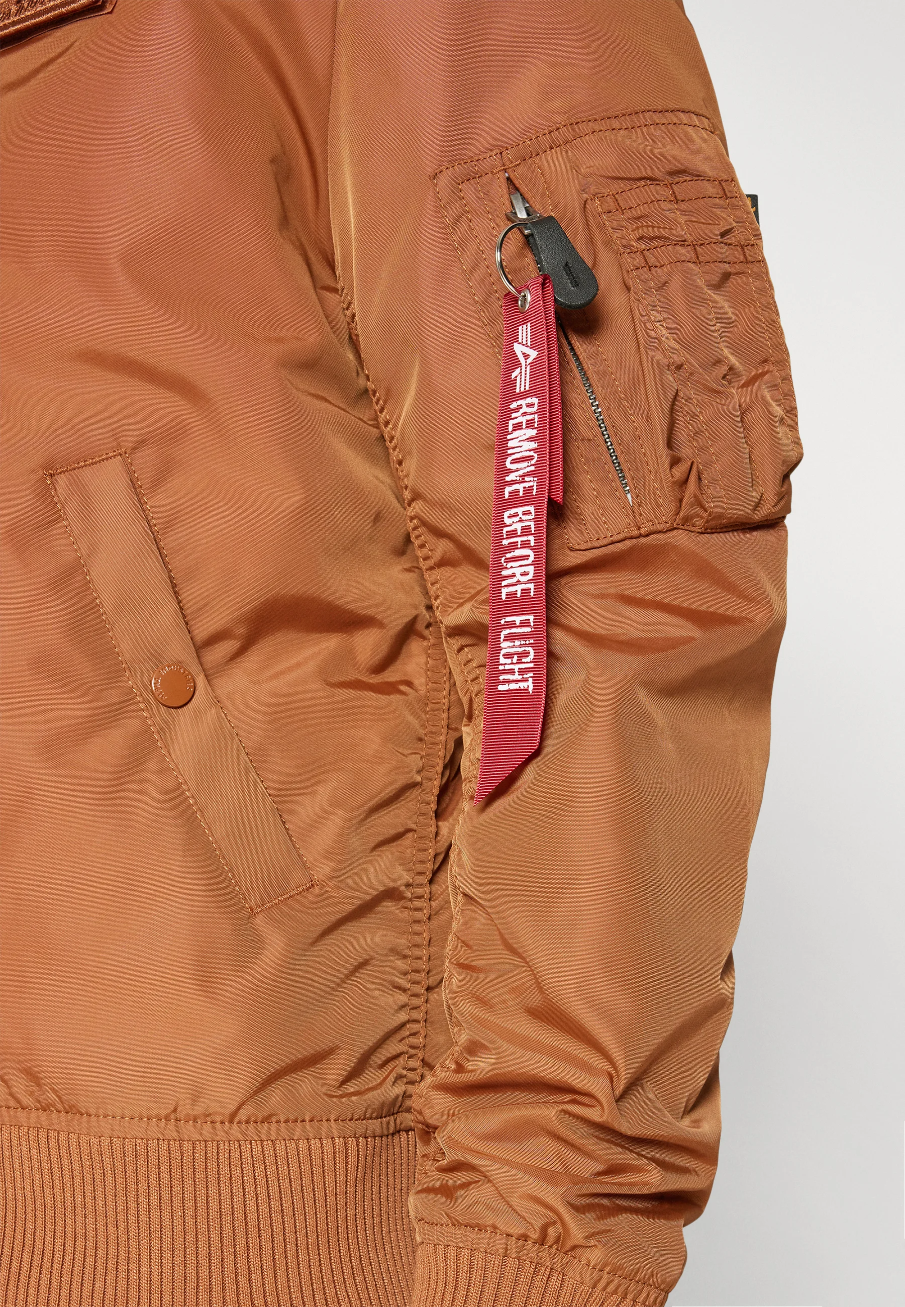 Chaqueta bomber Alpha Industries HOOD