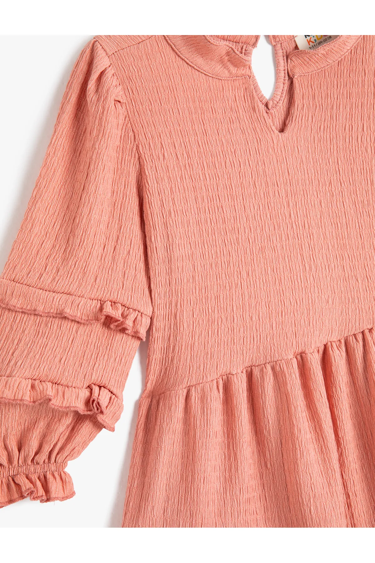 Koton  Kleid mit langen Ärmeln, Rüschen und elastischen Bündchen