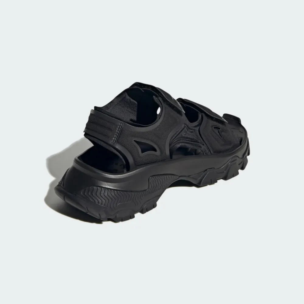 adidas by Stella McCartney Hika Outdoor Sandals IE3540 / schwarz