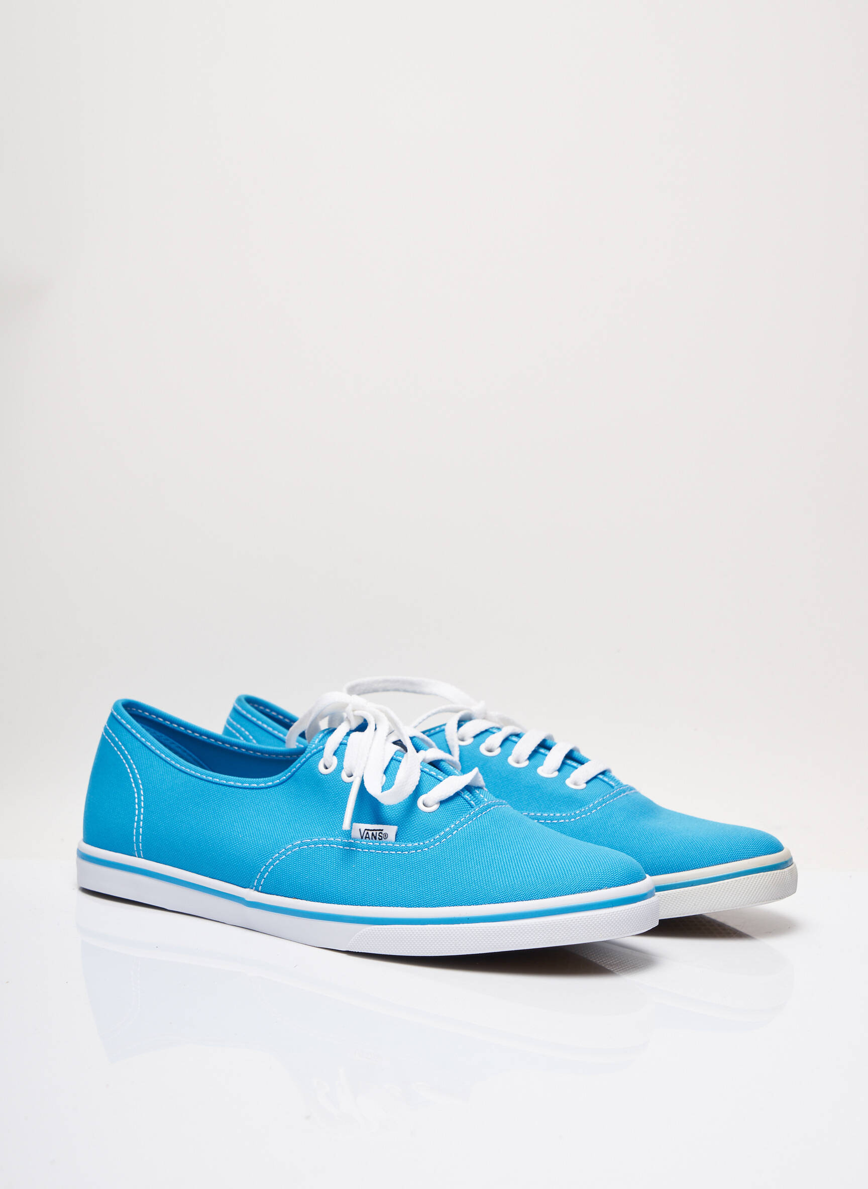 Vans Baskets Unisexe couleur bleu