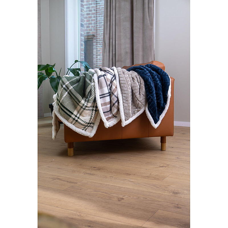 Home Sherpapledd 130x160 cm sort rute
