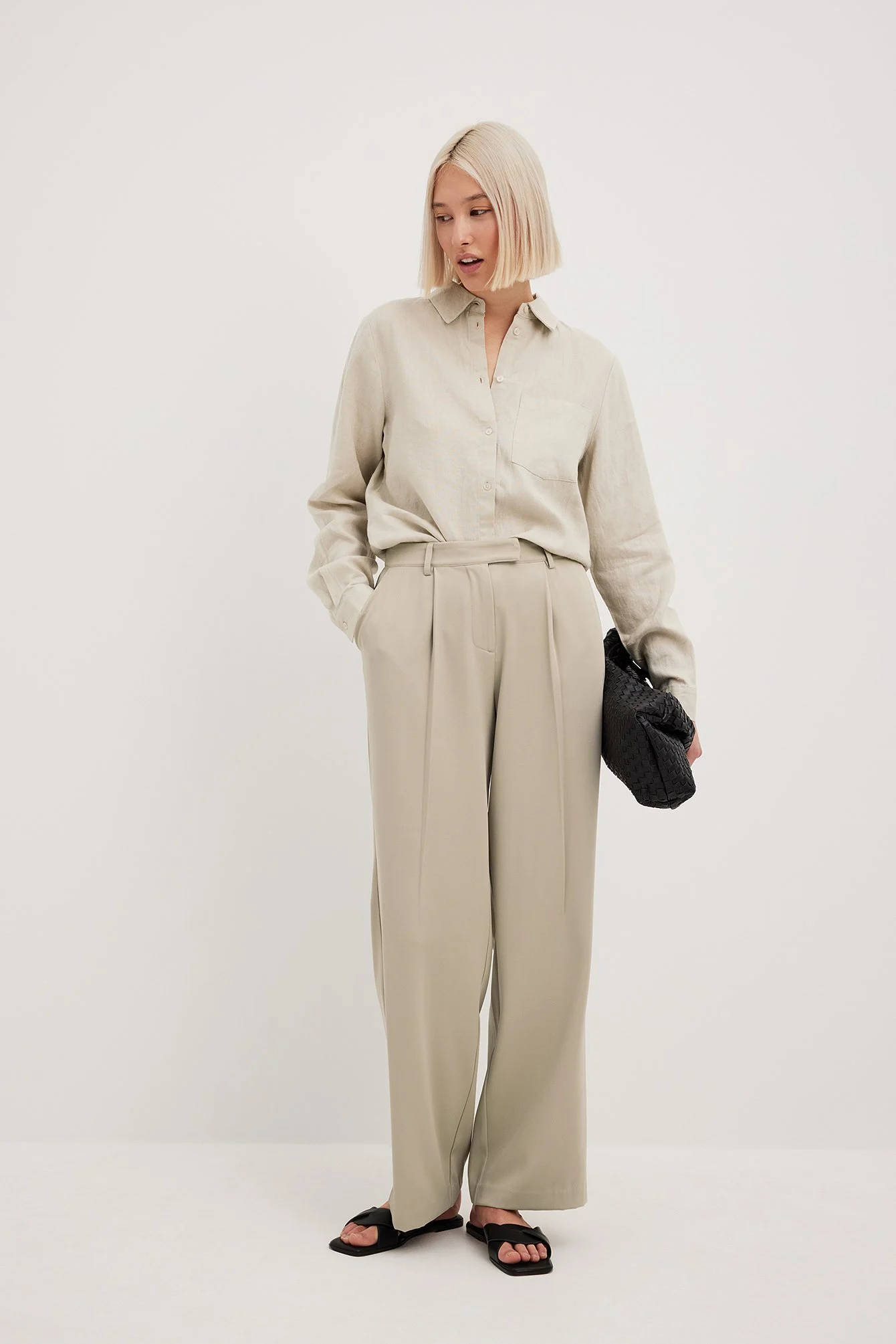 Anzughose mit mittlerer Taille und geradem Bein