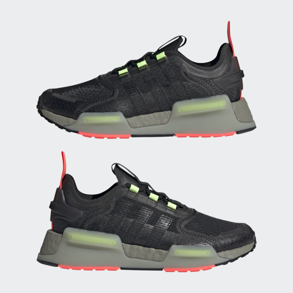 adidas NMD V3 GW5991 / schwarz