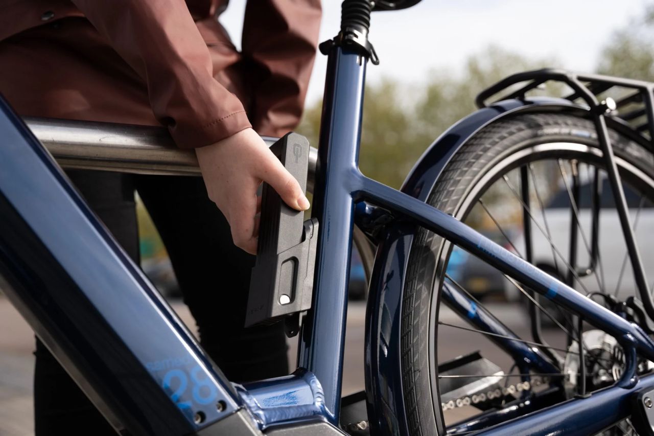 Hiplok SWITCH - Tragbares und On-Bike Faltschloss kaufen | Bike-Discount