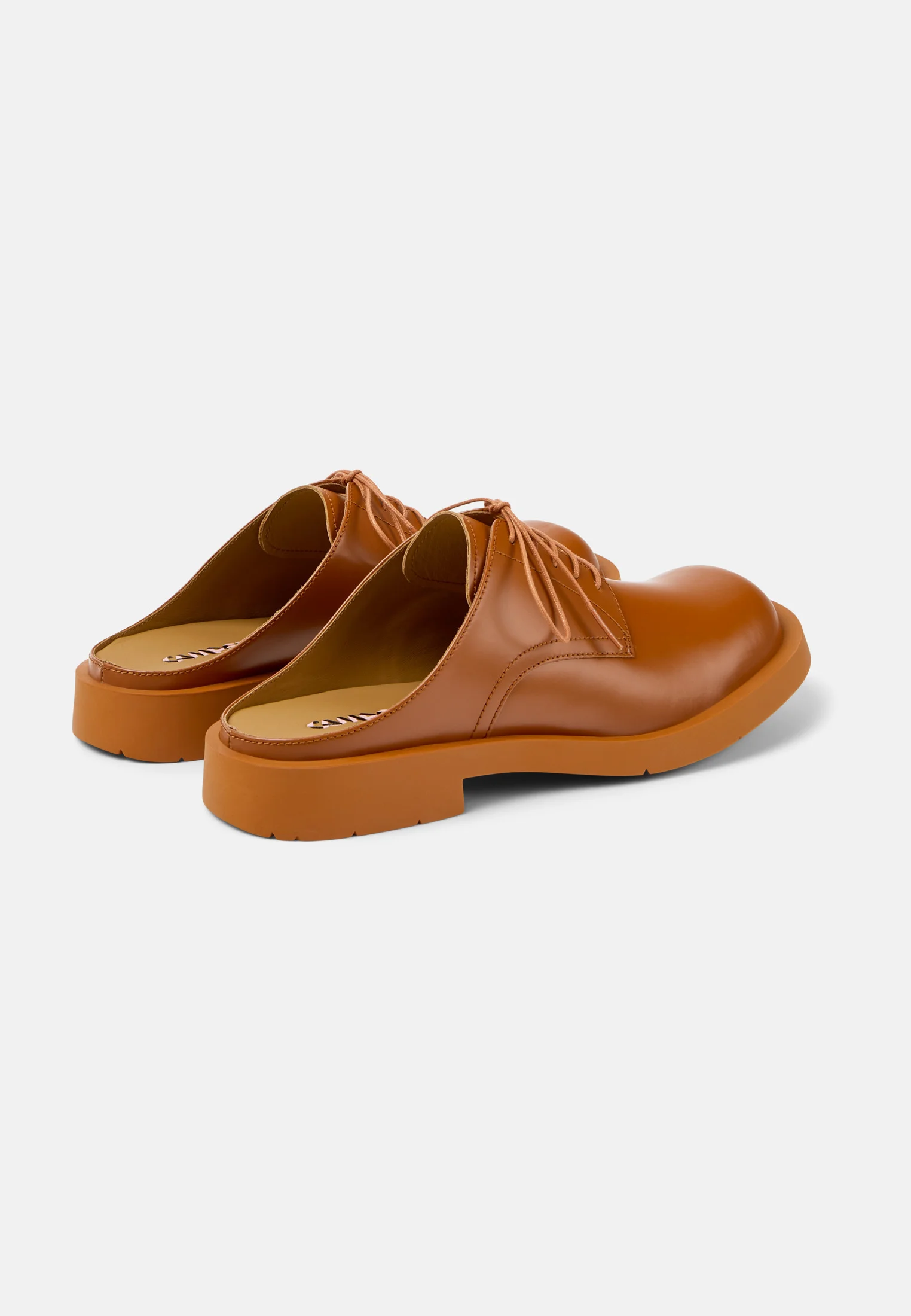 Zapatos deportivos con cordones CAMPERLAB