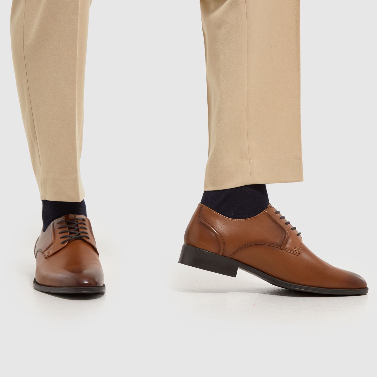 Schuh Reilly – Bruna läderskor med snörning
