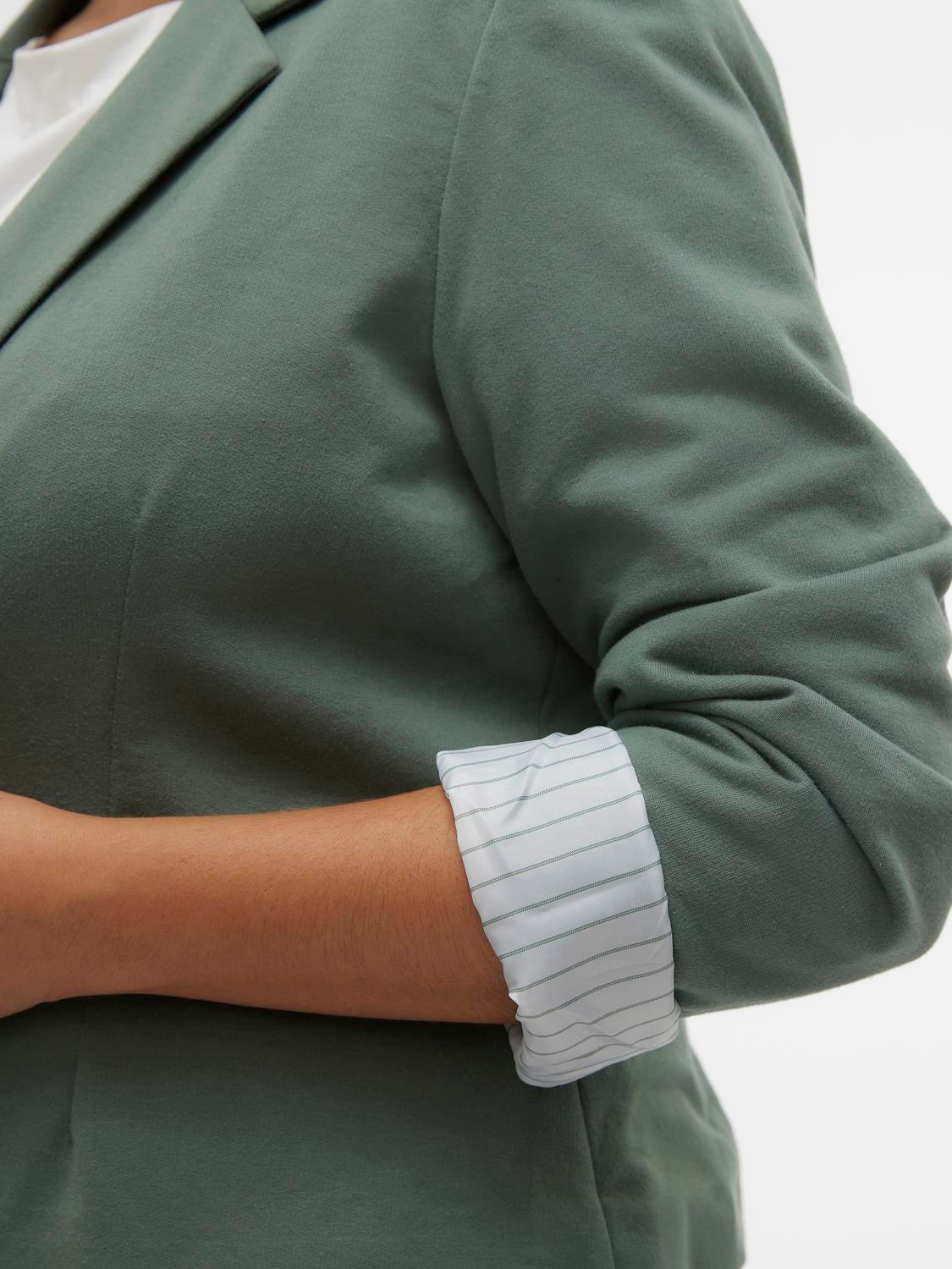 VMCHARUKI Blazer