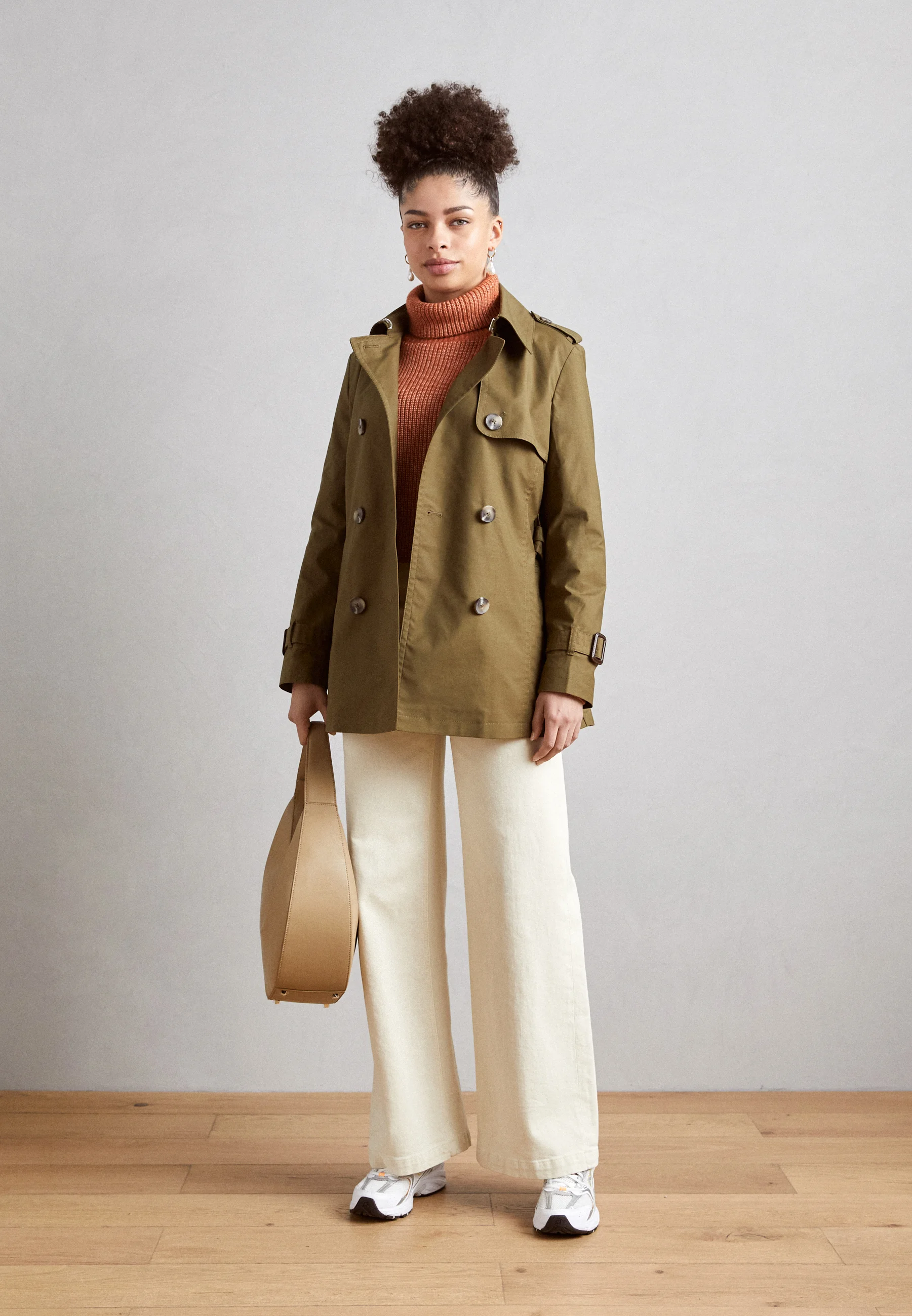 Esprit CLASSIC - Gabardina