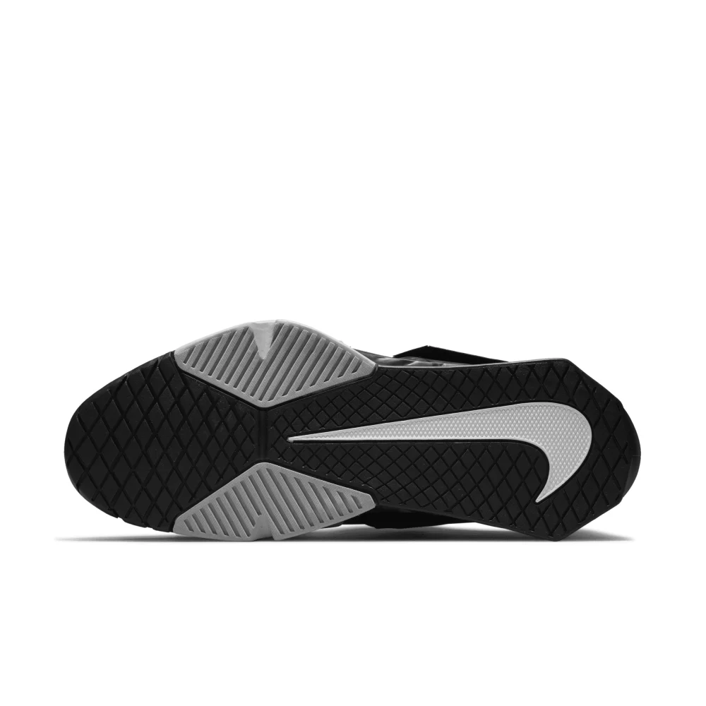 Nike Savaleos CV5708-010 / schwarz