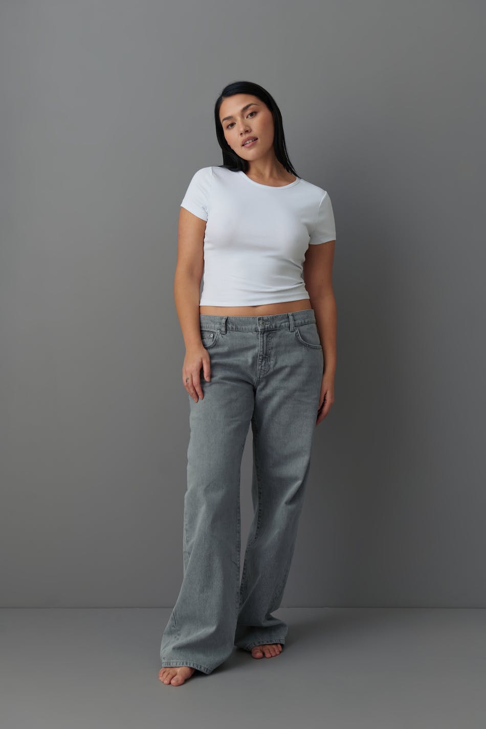 Low wide jeans
