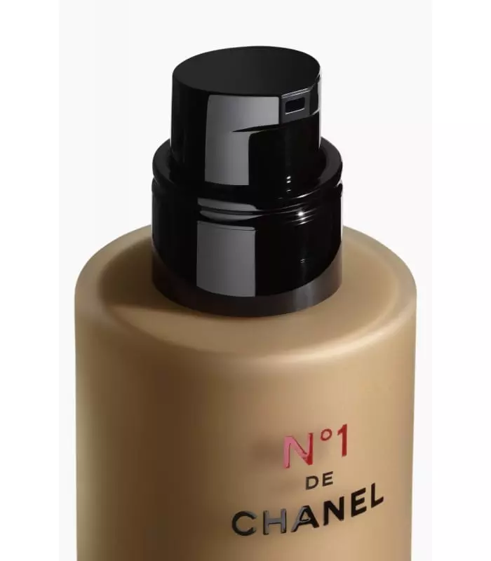 N°1 DE CHANEL FOND DE TEINT REVITALISANT Illumine - Hydrate - Protège 30ml