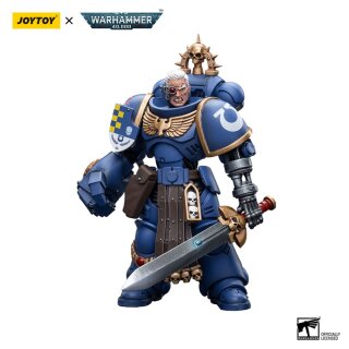 Warhammer 40k Action Figure 1/18 Ultramarines Lieutenant with Power Fist 12 cm