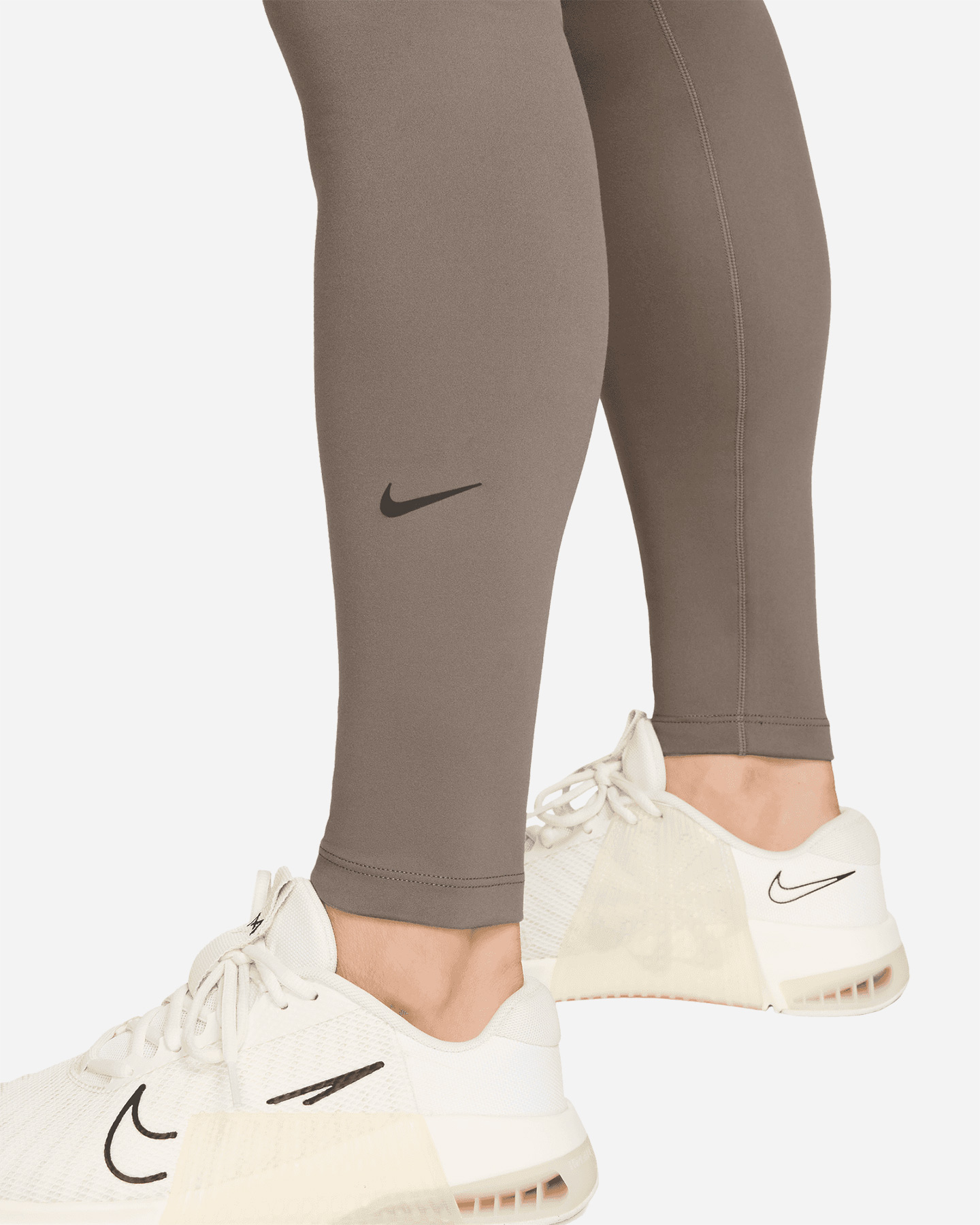 Legíny Nike One 7/8 W FN3226-233