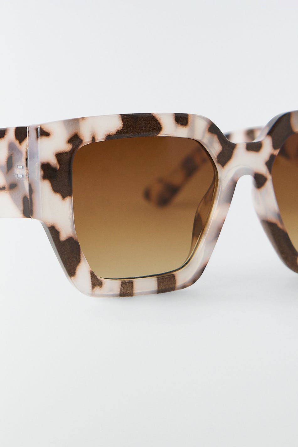 Ewe sunglasses