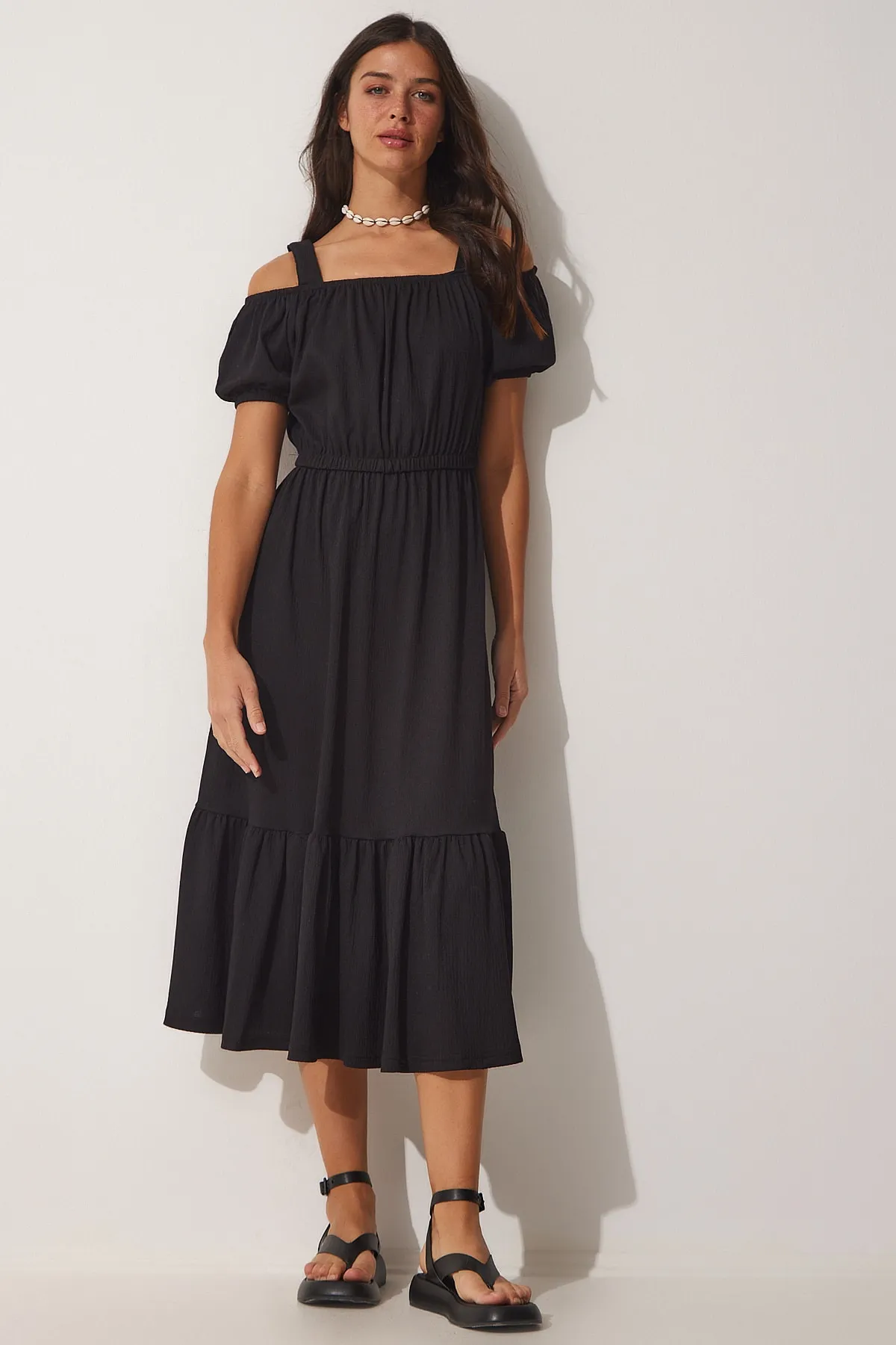 Happiness İstanbul  Schwarzes trägerloses Sommerstrickkleid für Damen AP00182